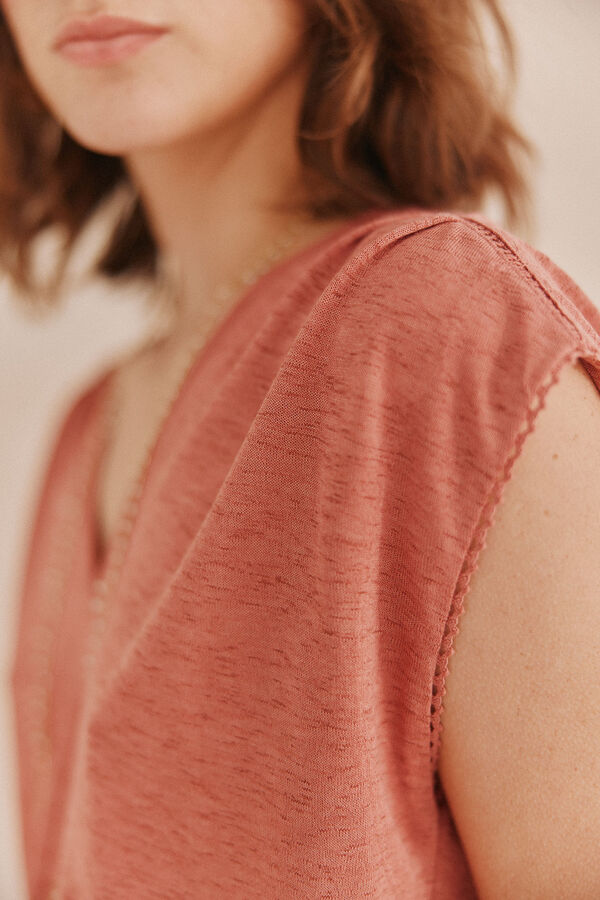 Hoss Intropia Miriam. Camiseta cuello pico Rosa
