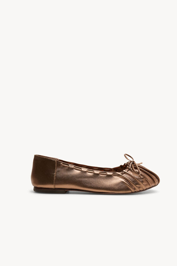 Hoss Intropia Maite. Sabrinas franzidas de pele Castanho