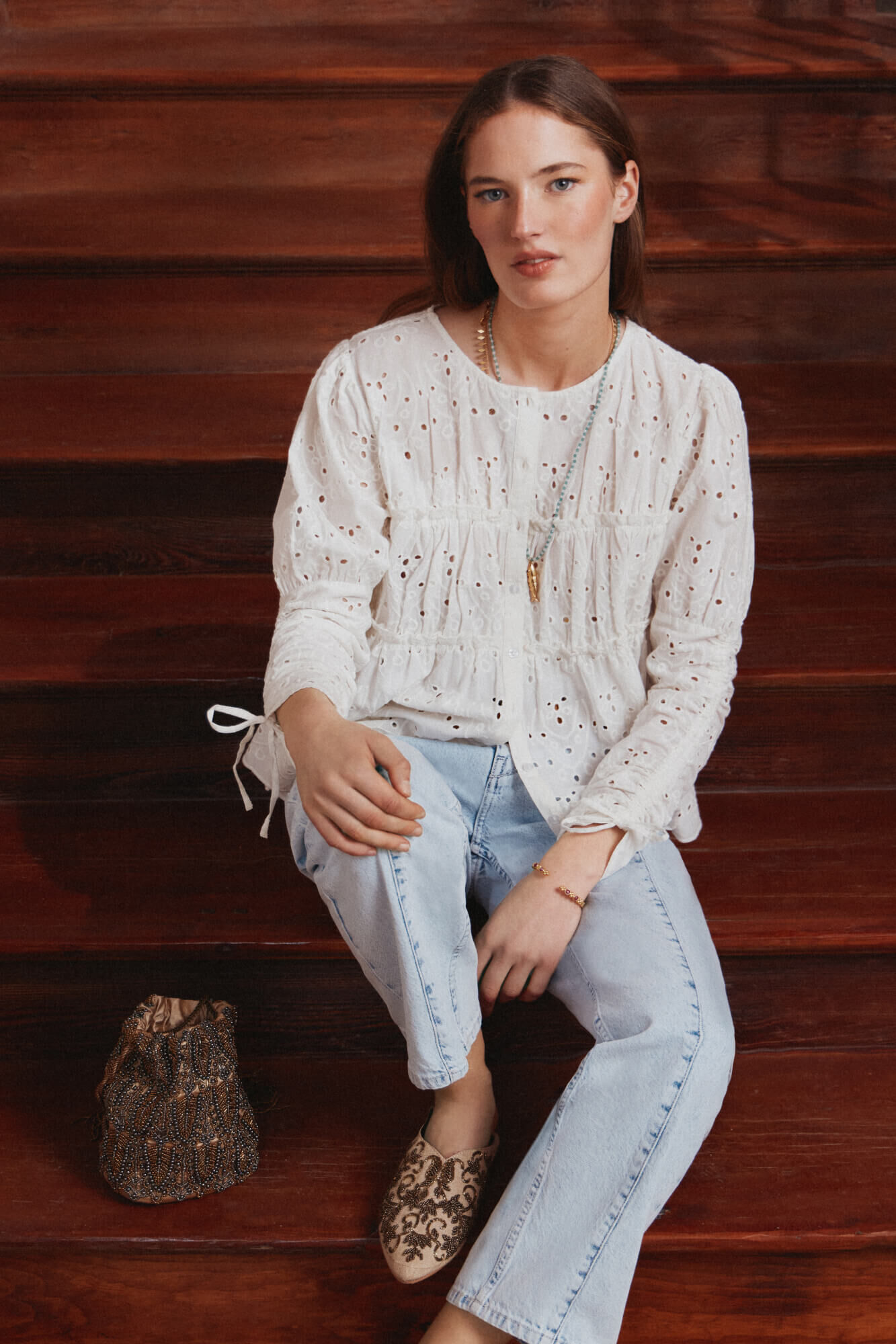 Elba. Blusa de algodon con bordado suizo Blusas y camisas de mujer Hoss Intropia