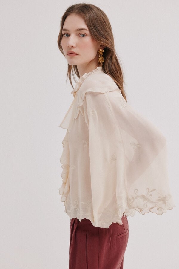 Hoss Intropia Chelsea. Blusa rom&aacute;ntica Marfil