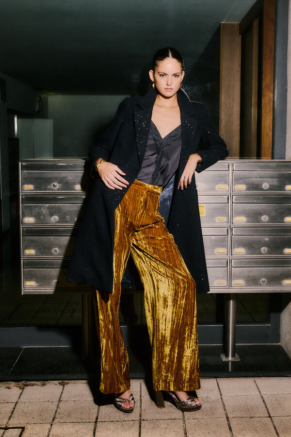 Hoss Intropia Paige. Cal&ccedil;a veludo Dourado