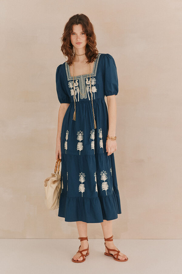 Hoss Intropia Amelia. Vestido bordado. Azul
