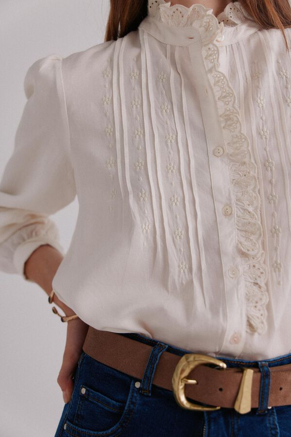 Hoss Intropia Colette. Blusa bordada Ecru