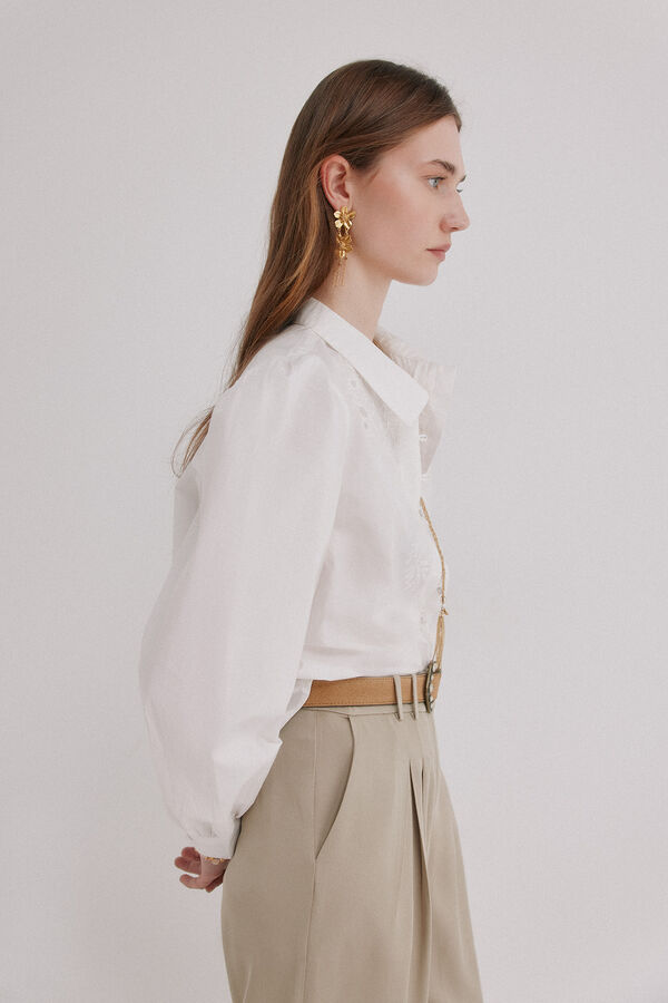 Hoss Intropia Carine. Blusa bordada Branco