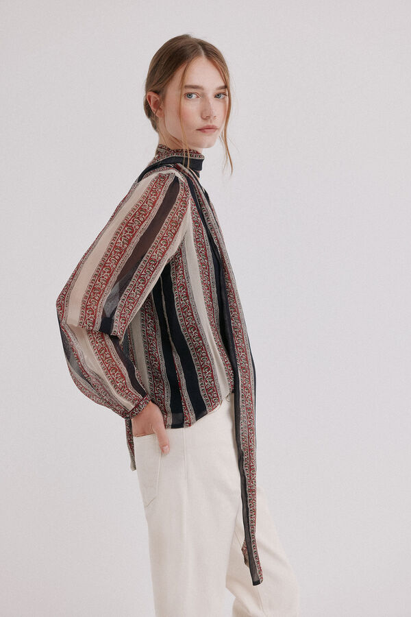 Hoss Intropia Celina. Blusa fluida Multicolor