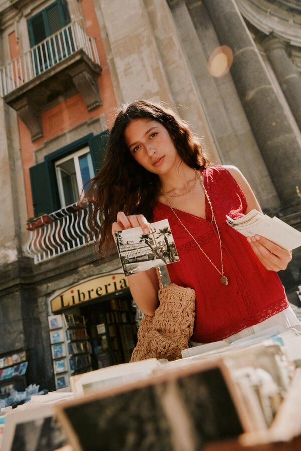 Hoss Intropia Cora. Blusa rom&aacute;ntica rojo