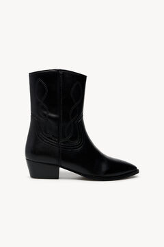 Hoss Intropia Maitane. Botines de piel Negro