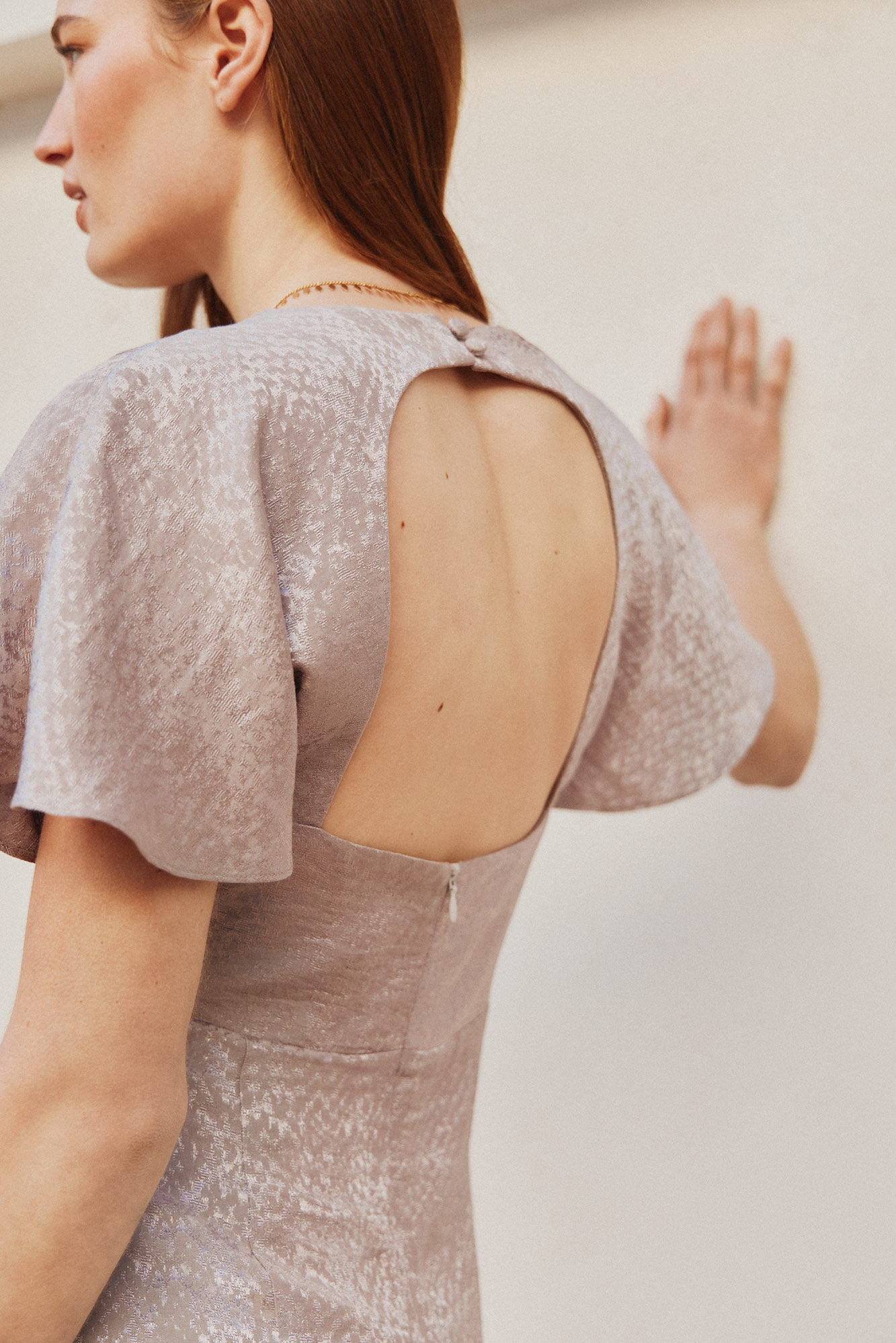 Vestido midi sales satinado