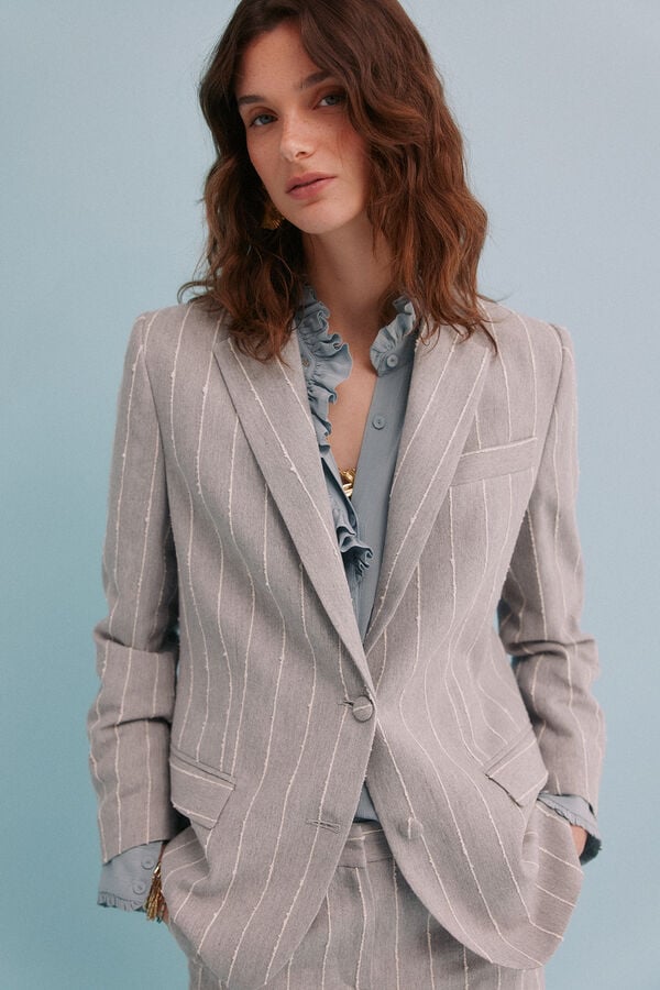 Hoss Intropia Elia. Blazer a rayas Gris