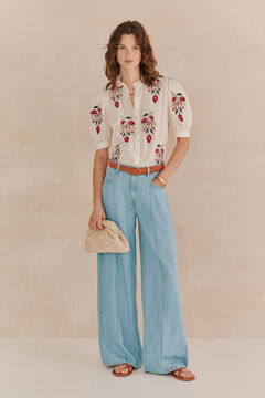 Hoss Intropia Carla Blusa bordada flores Beige