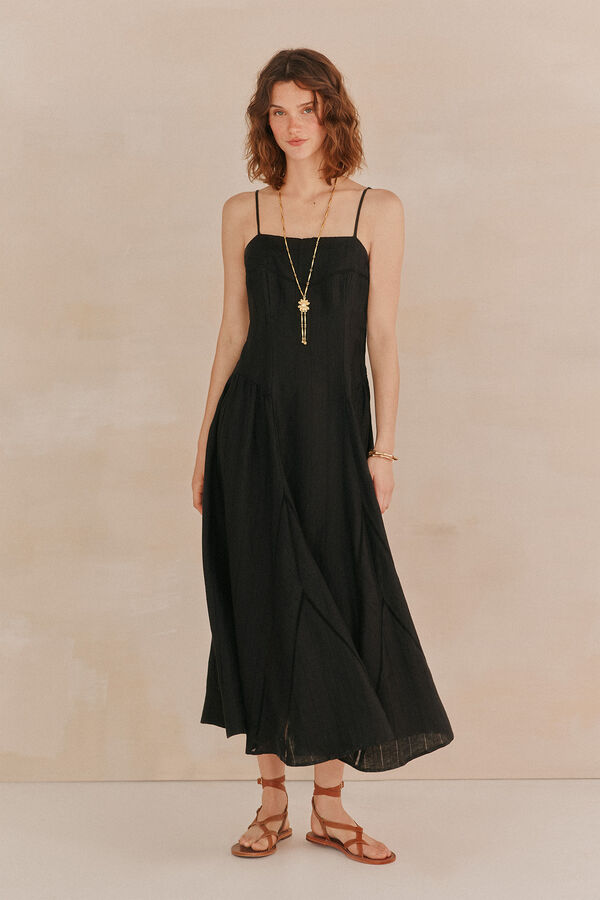 Hoss Intropia Lia. Vestido com godetes Preto