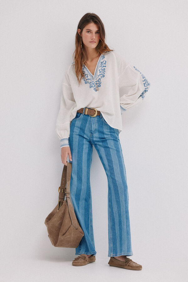 Hoss Intropia Carla. Blusa bordada Marfil