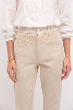 Hoss Intropia Ofelia. Mom jeans com bordado Ecru