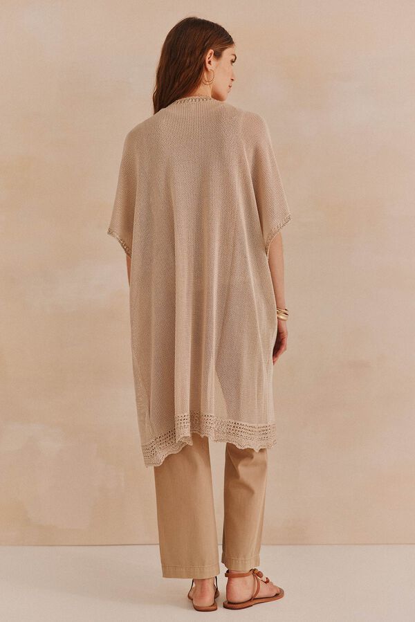 Hoss Intropia Sofía. Kimono Kurex Marfil