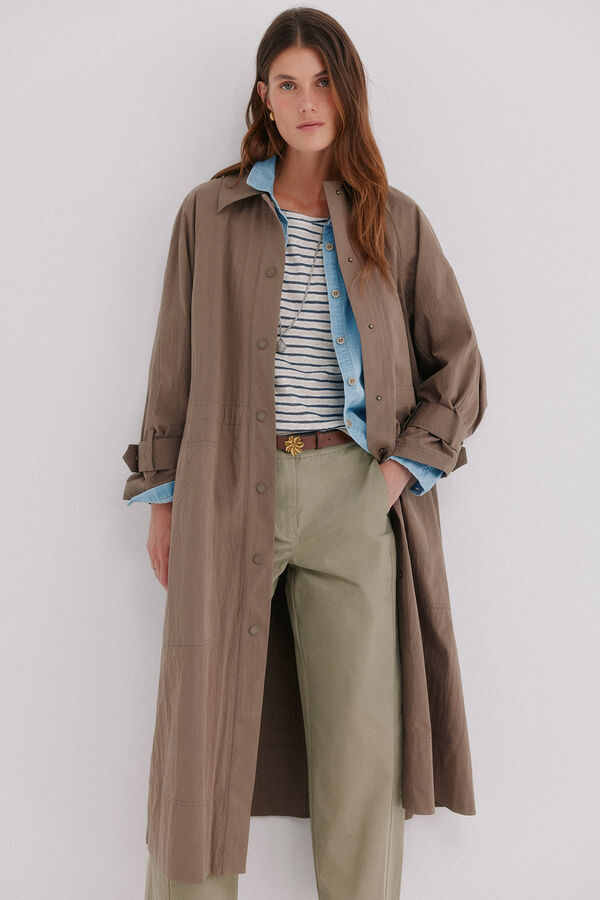 Hoss Intropia Dalia. Chaqueta midi Marron oscuro