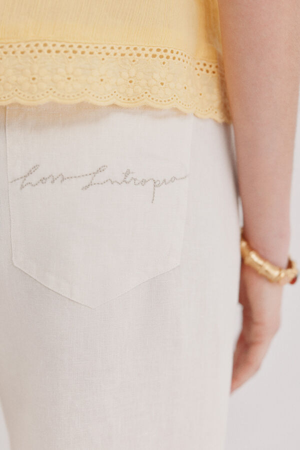 Hoss Intropia Cal&ccedil;a em linho Paupa Branco