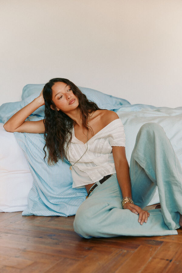 Hoss Intropia Carola. Blusa rom&acirc;ntica Branco