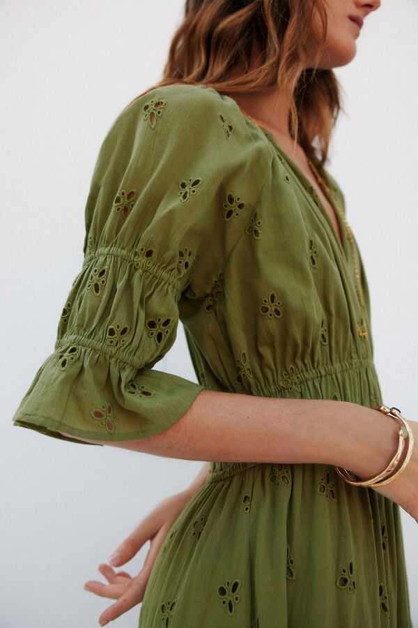 Hoss Intropia Amelia. Vestido perforado Dorado
