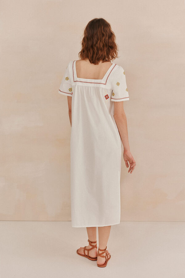 Hoss Intropia Louise. Vestido bordado Marfil