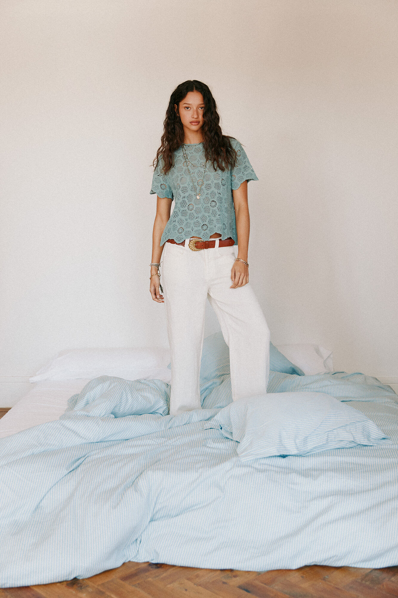 Hoss Intropia Cal&ccedil;a em linho Paupa