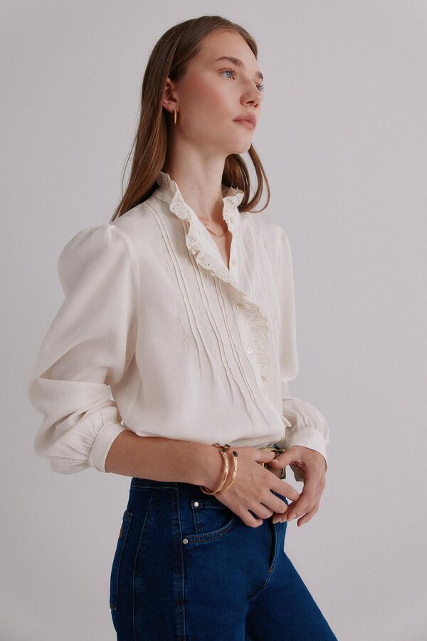 Hoss Intropia Colette. Blusa bordada Ecru