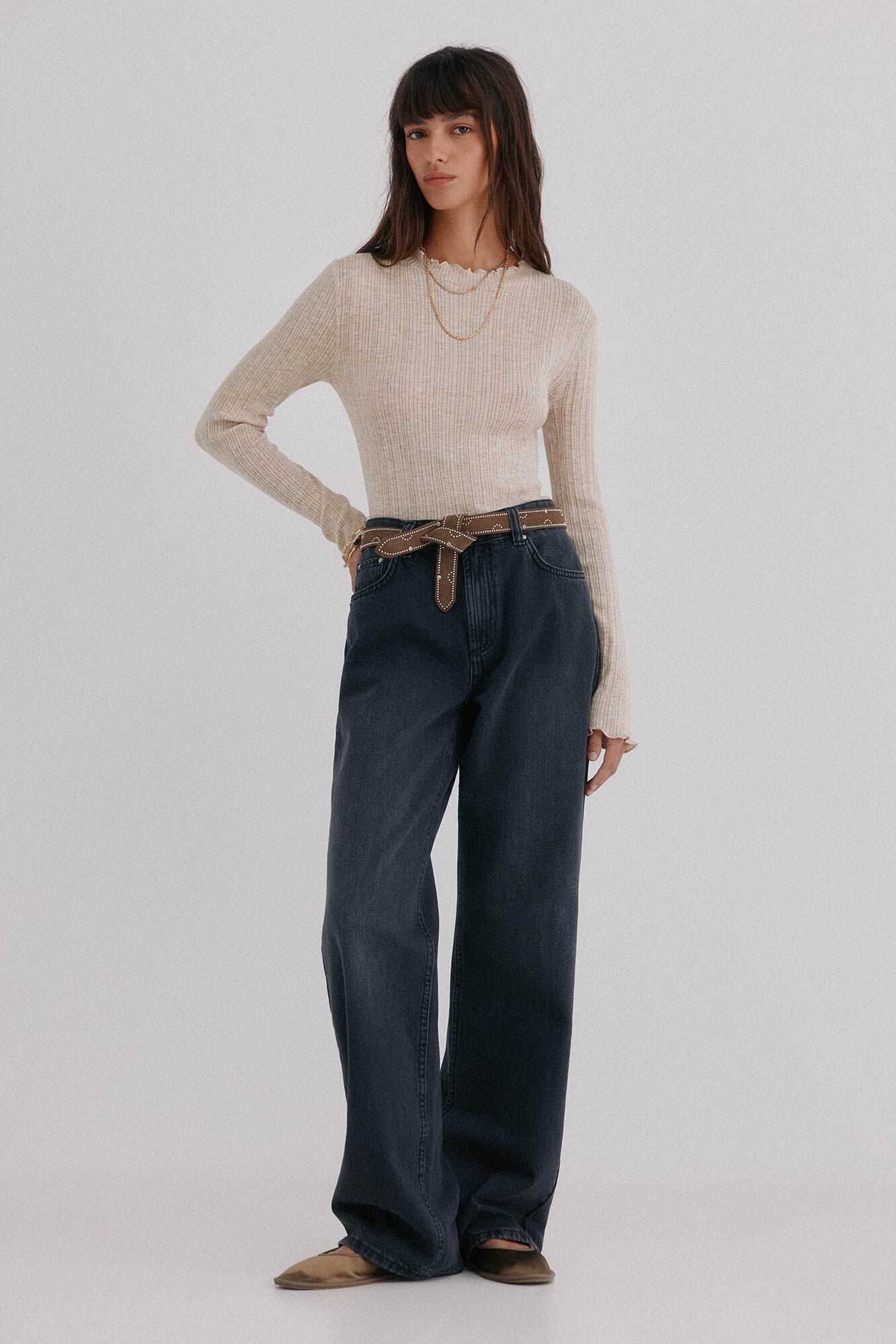 Hoss Intropia Nidia. Top com detalhe de ondas