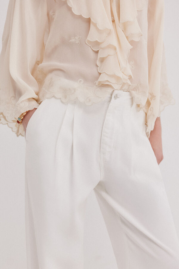 Hoss Intropia Bloom. Denim tencel Blanco