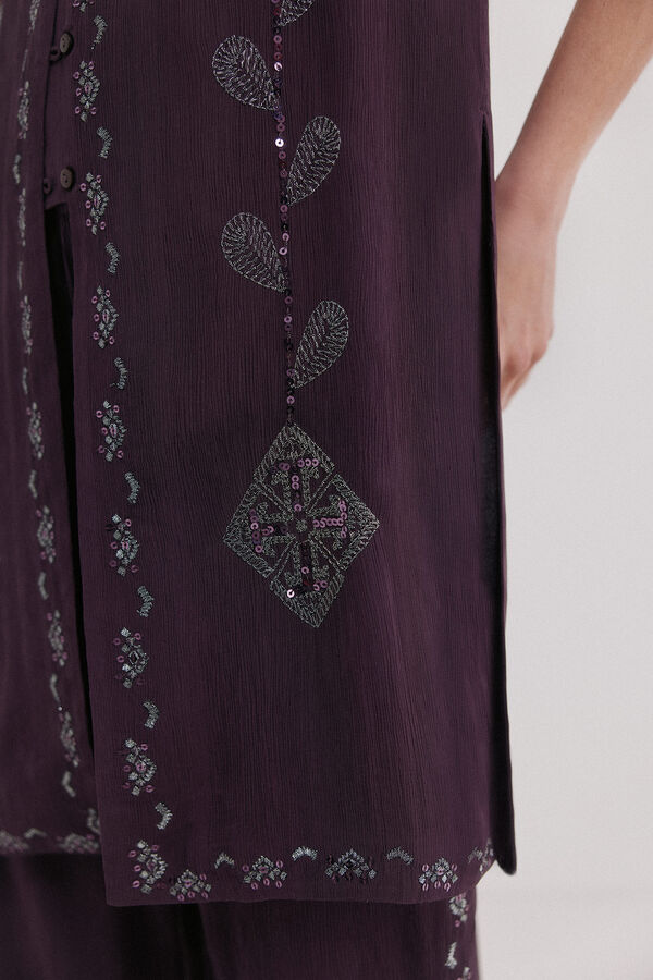 Hoss Intropia Cira. Blusa bordada Morado