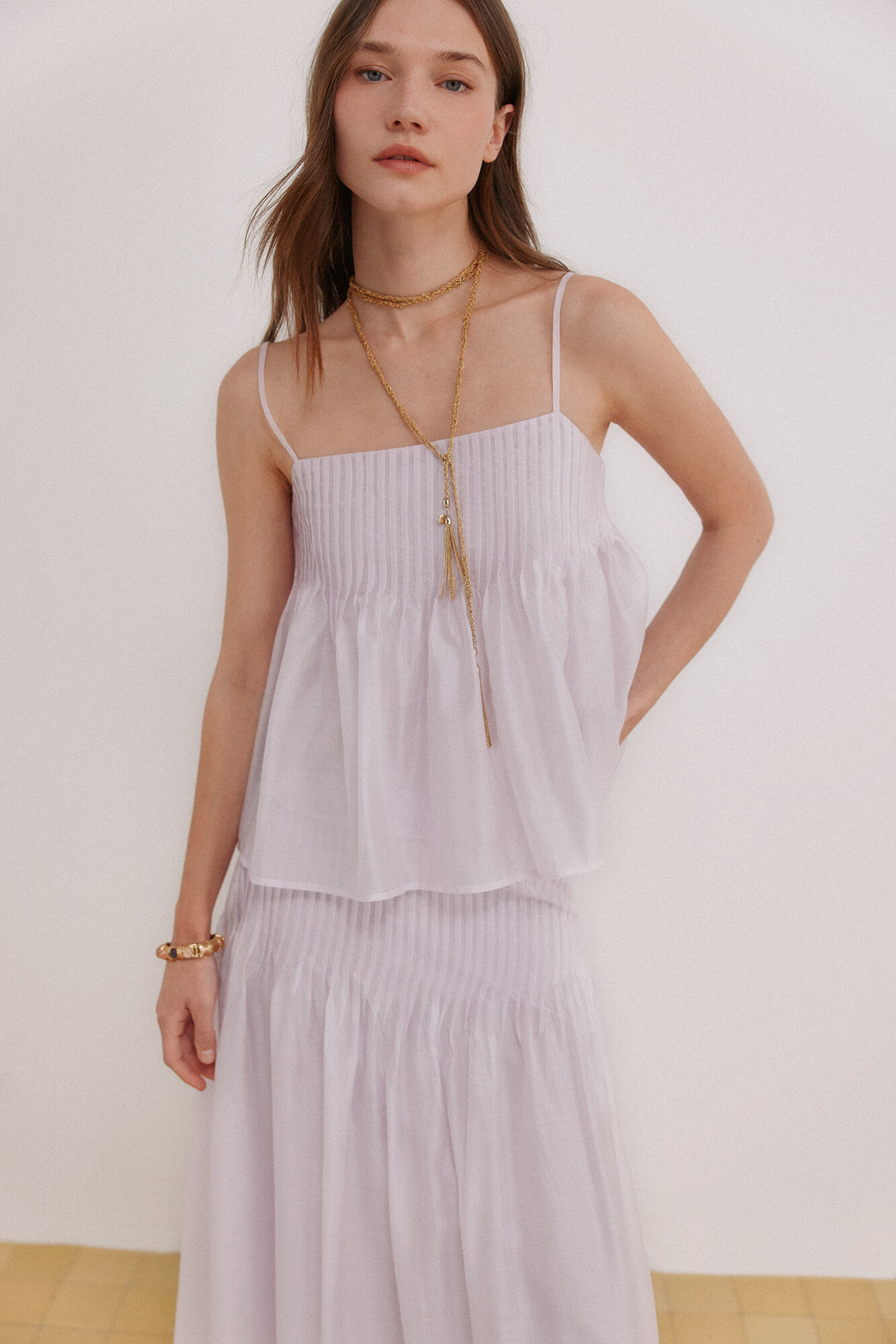 Hoss Intropia Coral. Top tirantes jaretas