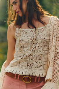 Hoss Intropia Sabina. Top crochet Marfil