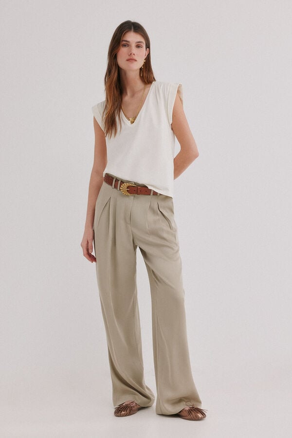 Hoss Intropia Mabel. Camiseta con solapa Marfil