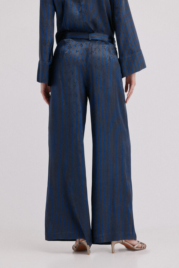 Hoss Intropia Payton. Cal&ccedil;a fluida Azul