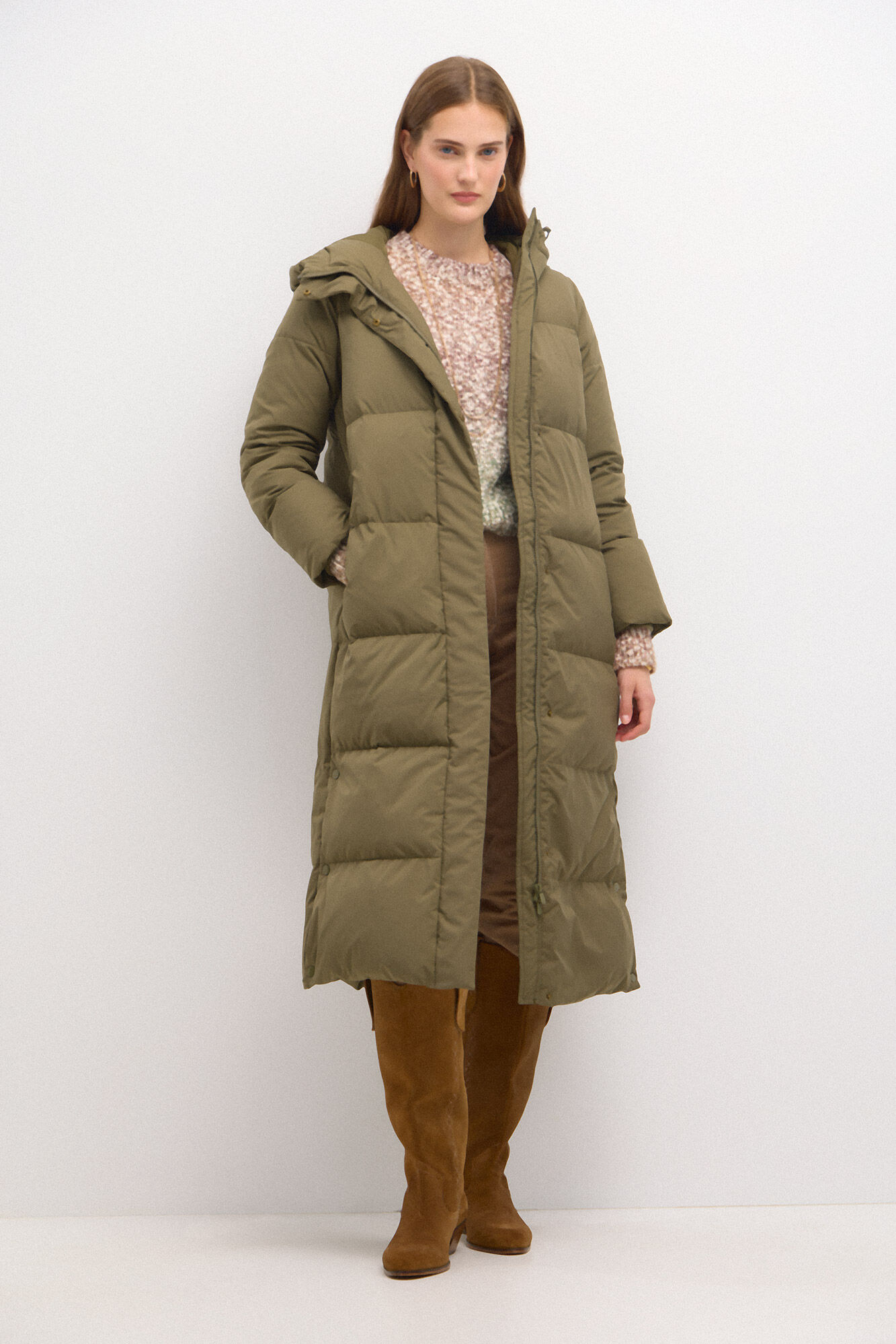 Nueva Coleccion en moda para mujer Hoss Intropia