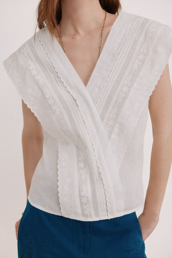 Hoss Intropia Carola. Blusa rom&acirc;ntica Branco