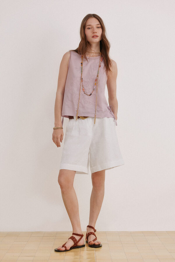 Hoss Intropia Marcela. Top bordado Lila