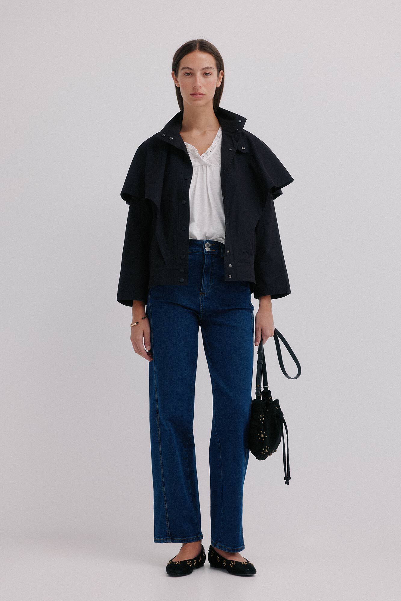 Hoss Intropia Marina. T-shirt bordada