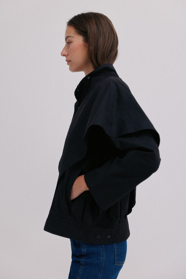 Hoss Intropia Dora. Deportiva corta Marron