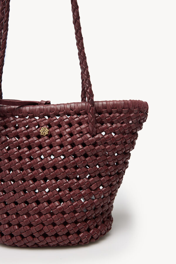 Hoss Intropia Naomi. Bolsa de cesto em pele trançado Granada