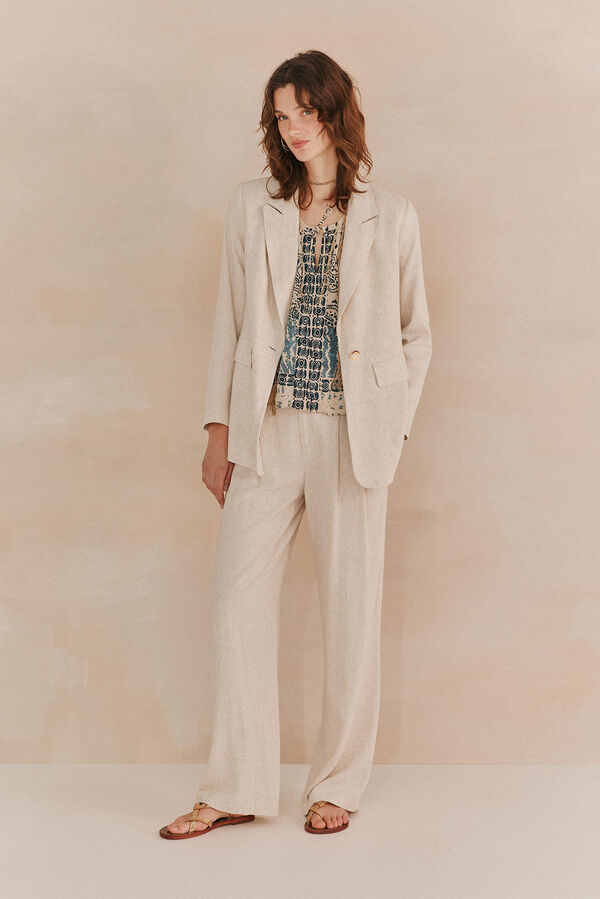 Hoss Intropia Elise. Blazer entallada Marfil