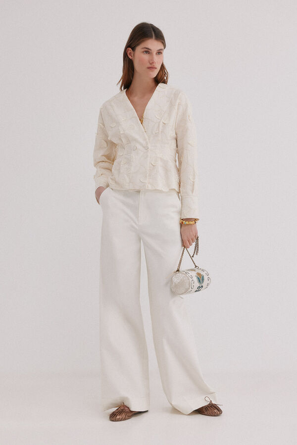 Hoss Intropia Patricia. Pantal&oacute;n de corte ancho Marfil