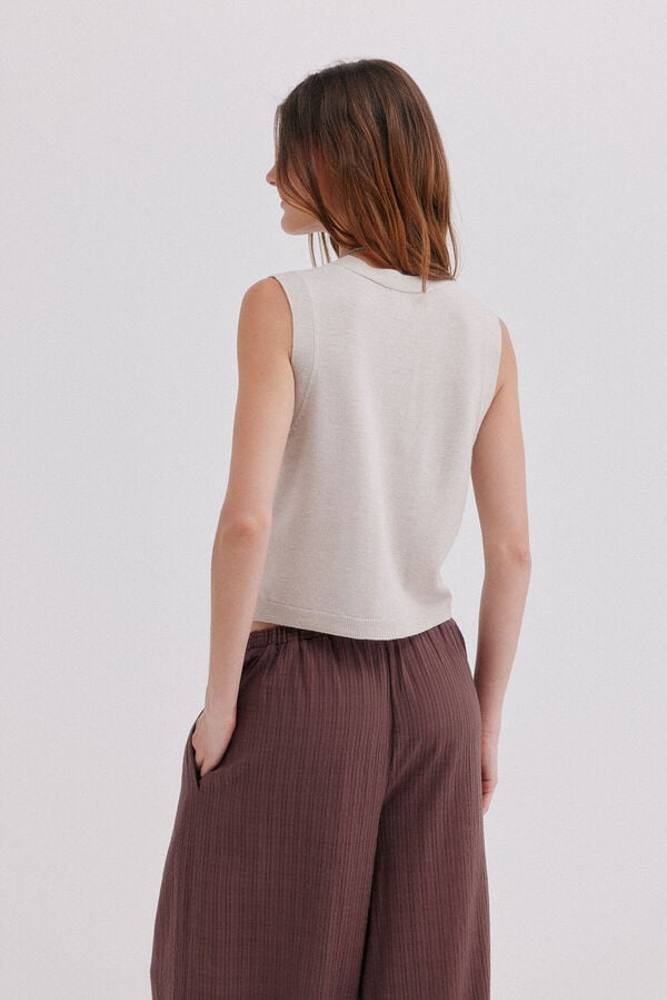 Hoss Intropia Isoletta. Colete de malha Beige