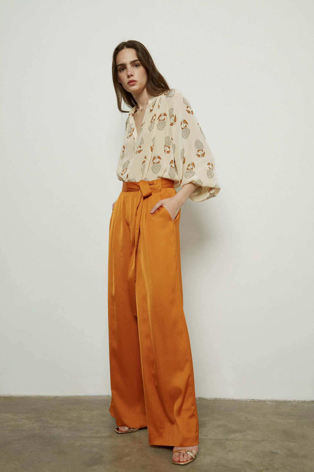 Pantalones hoss intropia Outlet