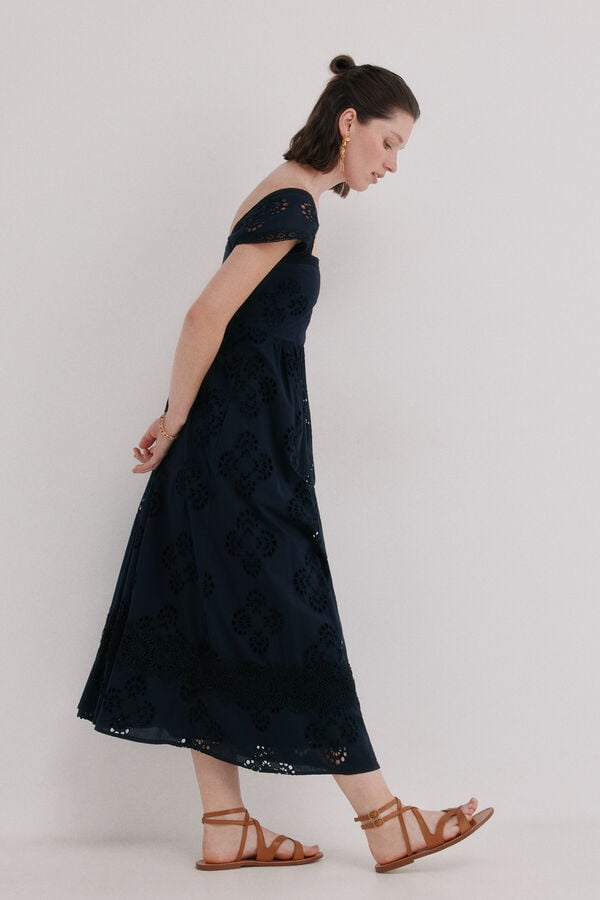 Hoss Intropia Abril. Vestido calado Preto
