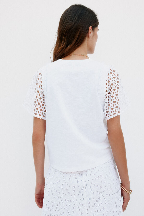 Hoss Intropia Mariana. T-shirt com folhos Branco