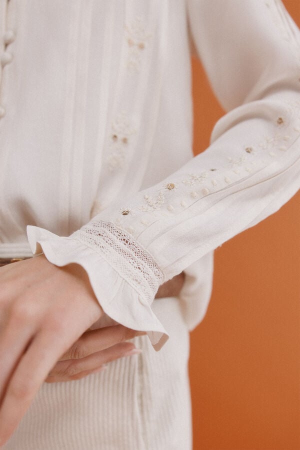 Hoss Intropia Covadonga. Blusa bordada Marfil