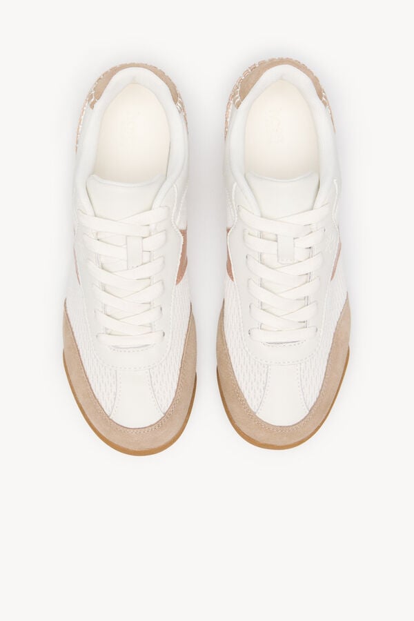 Hoss Intropia Mia. Chinelos de quarto em croute Subiu