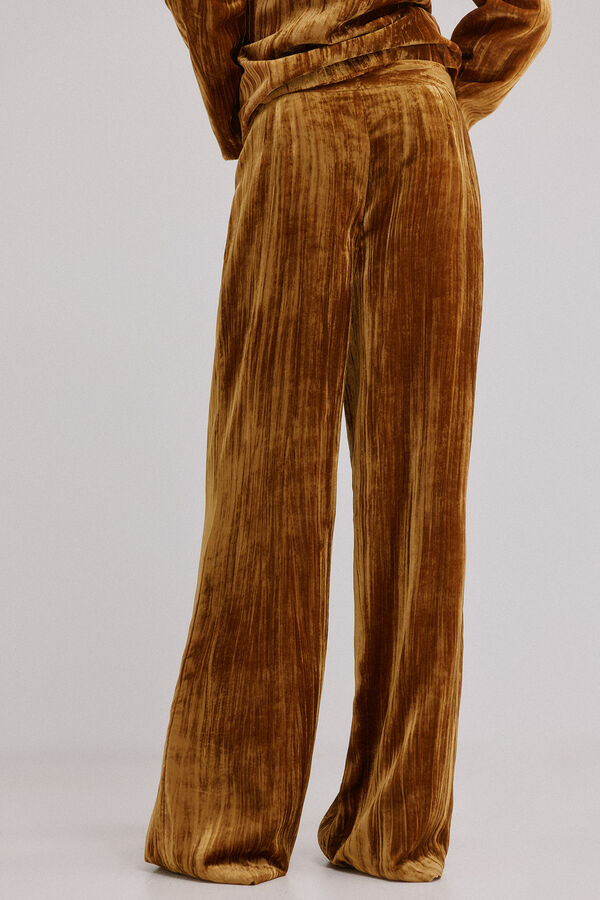 Hoss Intropia Paige. Calça veludo Dourado