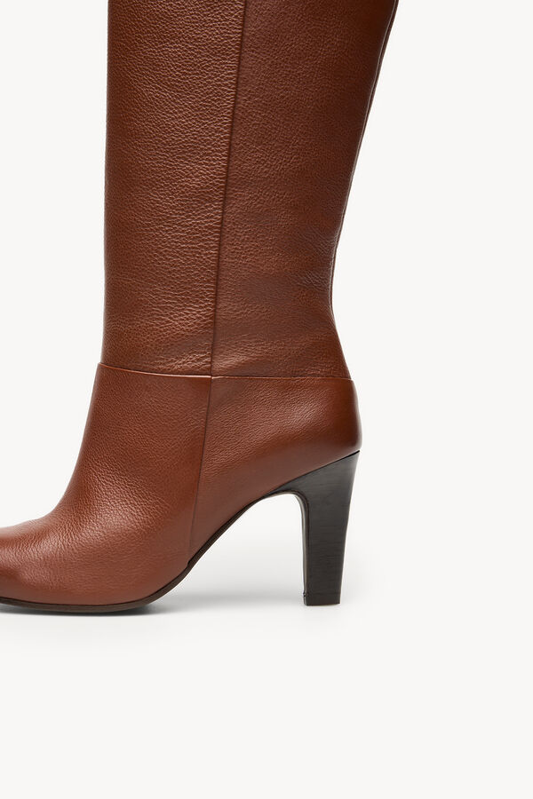Hoss Intropia Lidia. Botas piel caña alta Marron