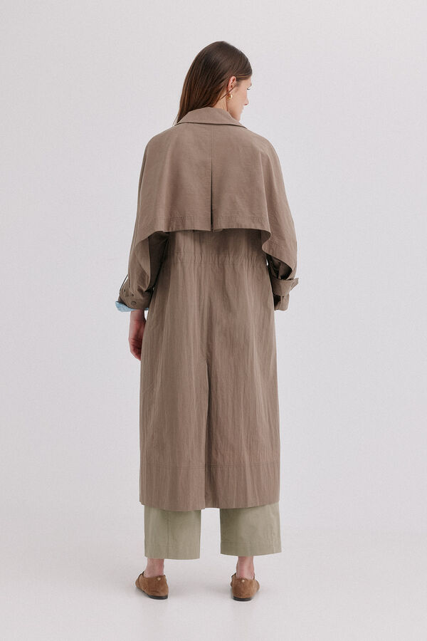 Hoss Intropia Dalia. Chaqueta midi Marron oscuro
