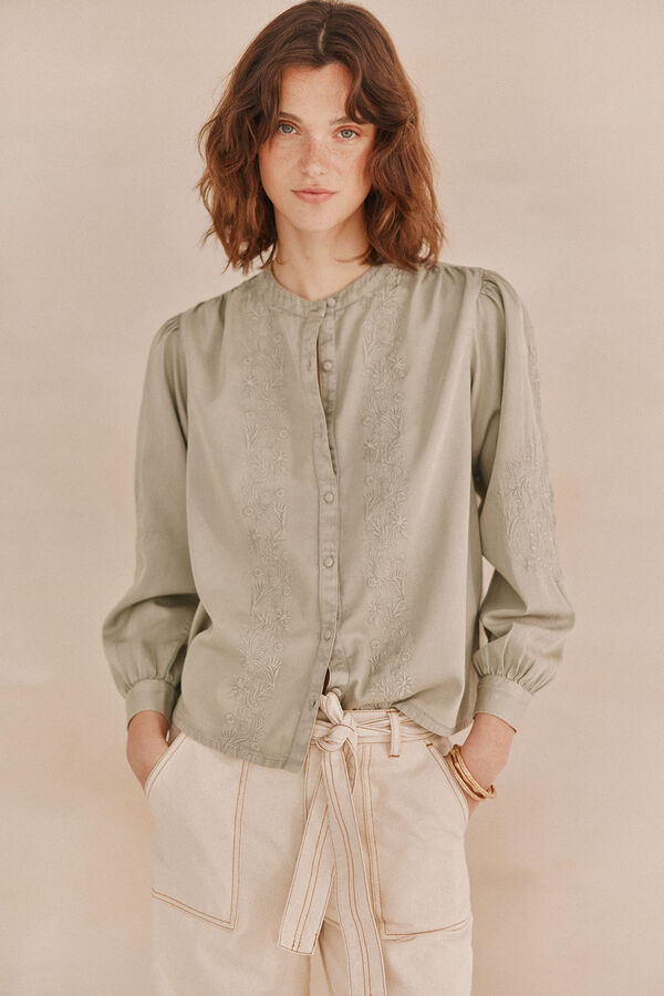 Hoss Intropia Cara. Blusa bordada. Verde